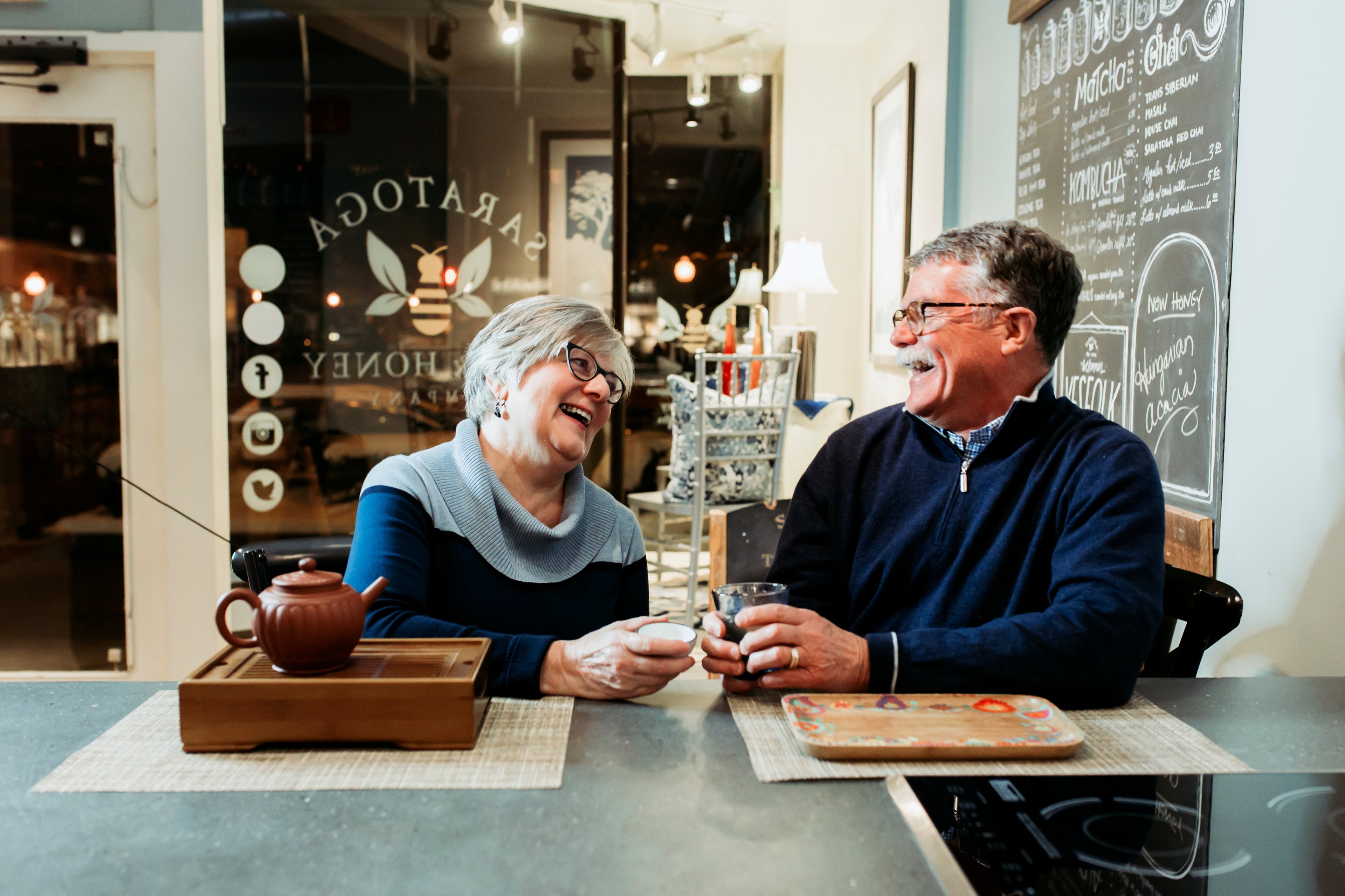 Couple enjoying tea at the tea bar at Saratoga Tea & Honey Co.