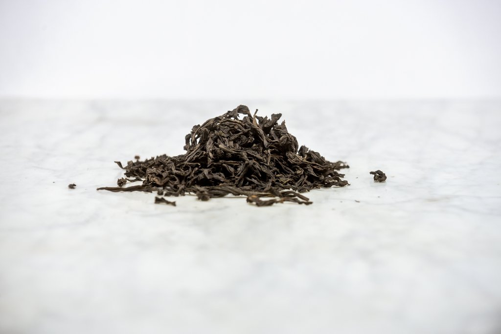 Shui Xian Lao Cong - loose leaf rock oolong tea leaves